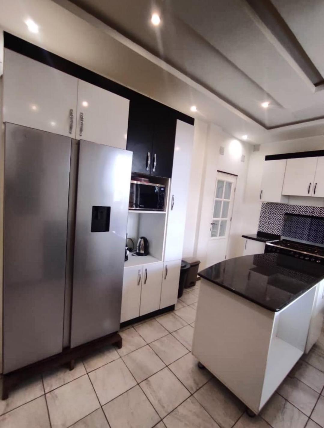 Residence Cherel 'New' Yaounde Luaran gambar